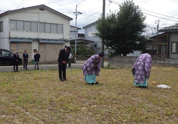 写真：稲刈り